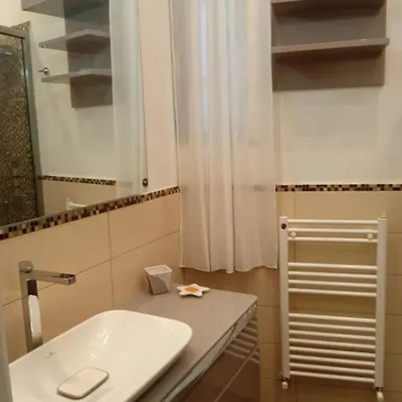 Apartment Casa Vita, Tra Mare E Montagna